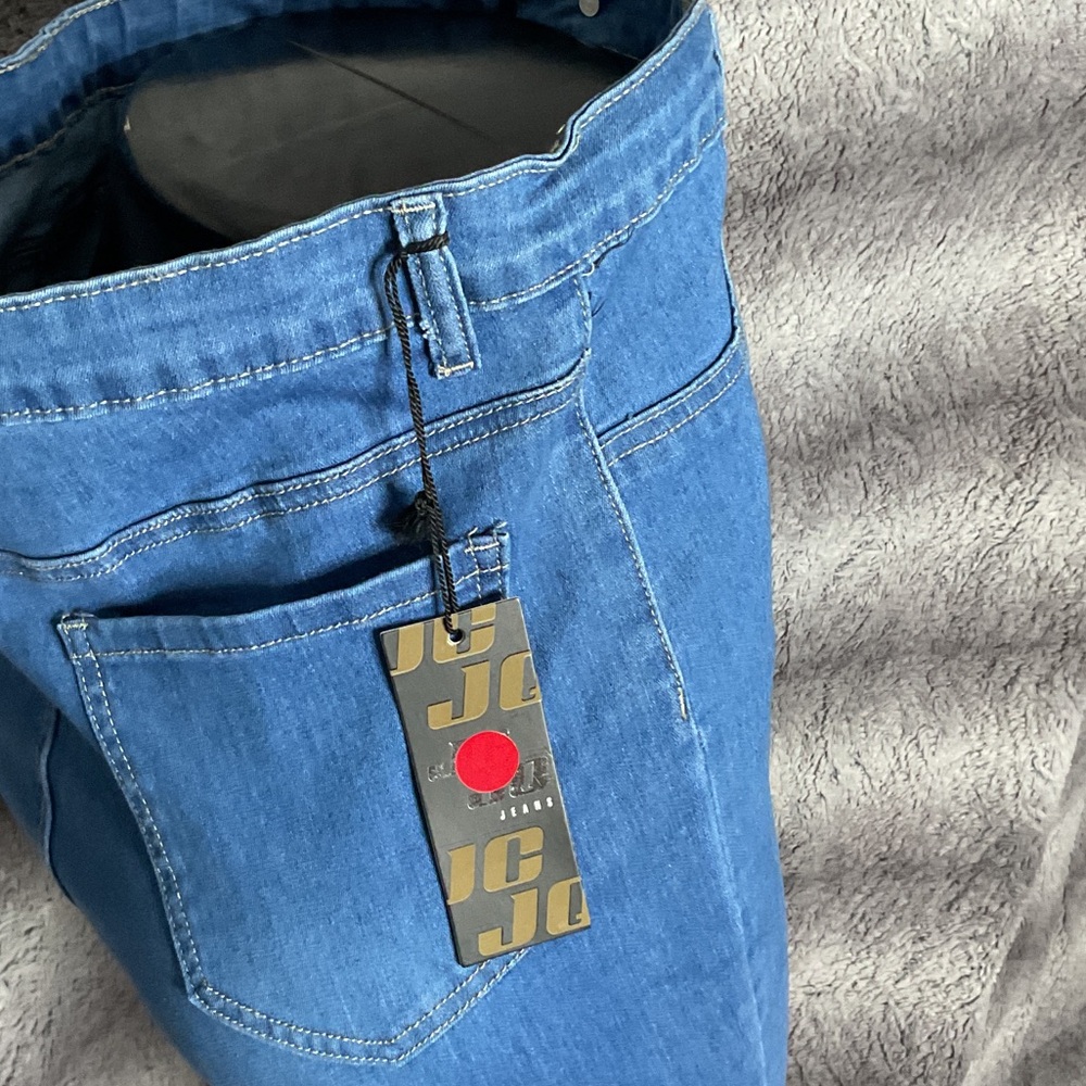 Classic Denim Flare Jeans - Picture 5 of 7